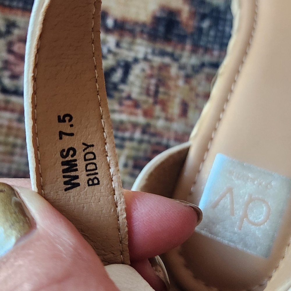 NEW DOLCE VITA | $69 Biddy Wedge Espadrille Sandals - Picture 11 of 11